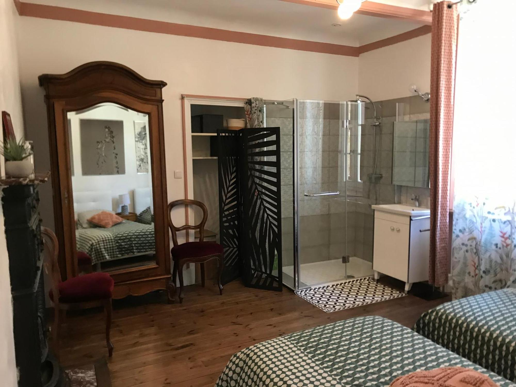 Domaine Des Chabriers Panzió Ourches Kültér fotó